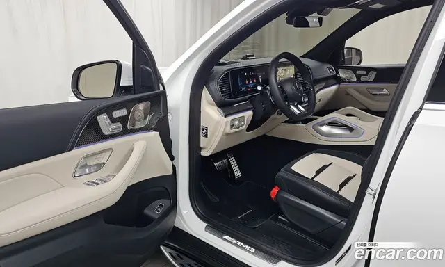 Mercedes-Benz GLS-Class 2026 4.0 автомат (гидро), миниатюра 12