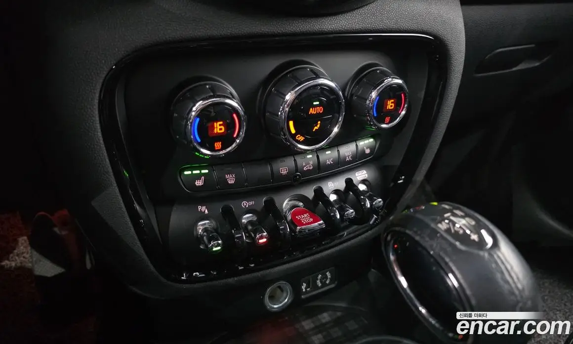 Mini Clubman 2018 2.0 автомат (гидро), фото 23