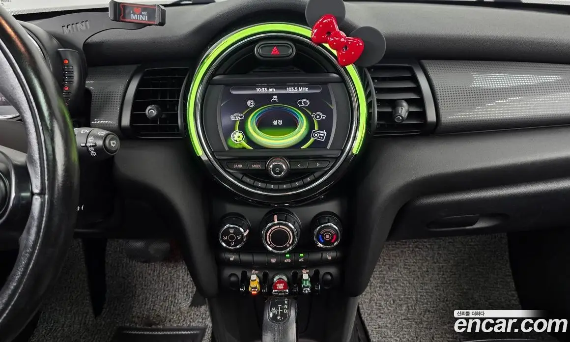 Mini Cooper 2015 1.5 автомат (гидро), фото 14 Mini Cooper 2015 1.5 автомат (гидро), фото 14