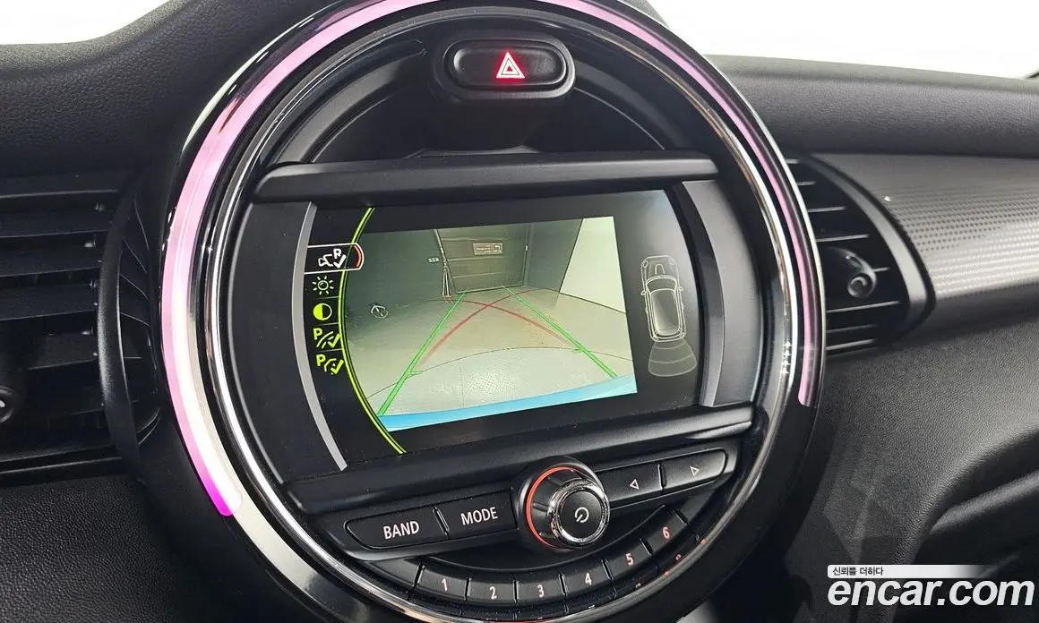 Mini Cooper 2018 1.5 автомат (гидро), фото 20 Mini Cooper 2018 1.5 автомат (гидро), фото 20