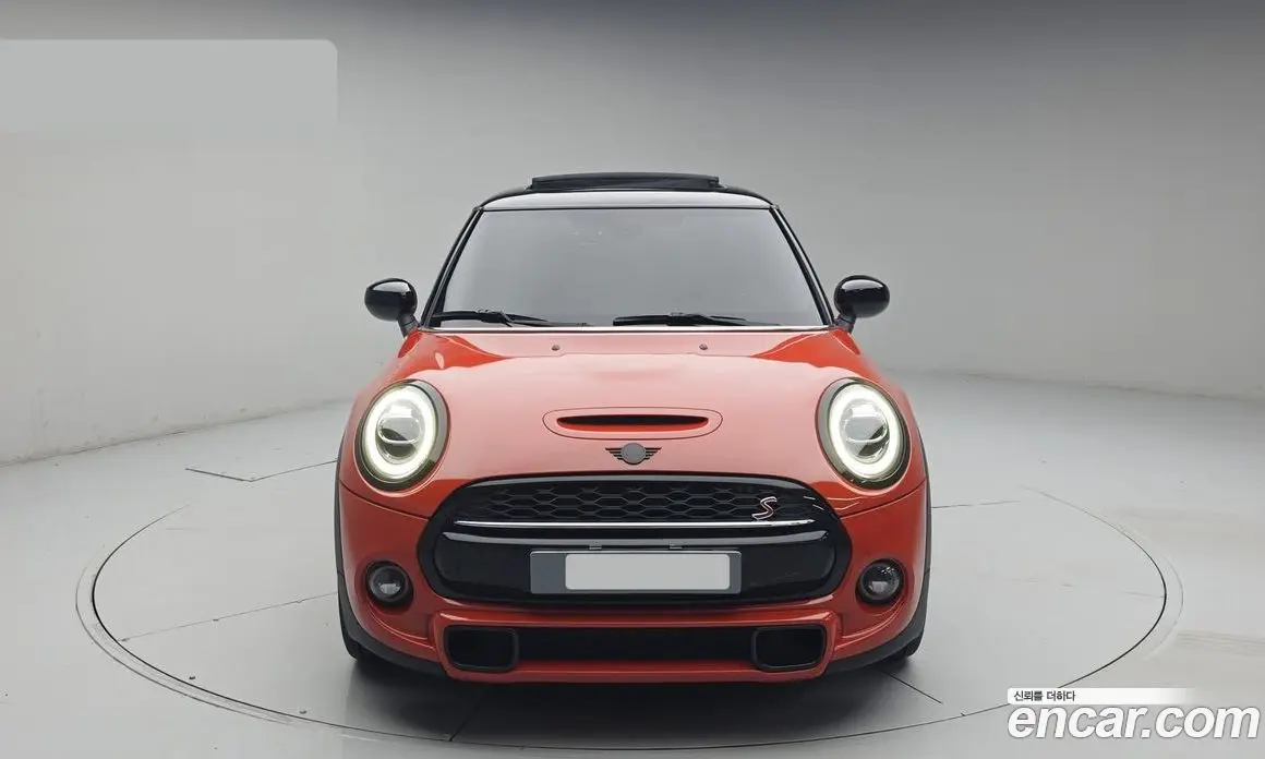 Mini Cooper 2021 2.0 автомат (гидро), фото 3 Mini Cooper 2021 2.0 автомат (гидро), фото 3