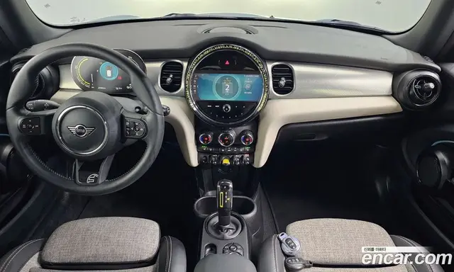 Mini Cooper 2022 автомат (гидро), миниатюра 10 Mini Cooper 2022 автомат (гидро), миниатюра 10