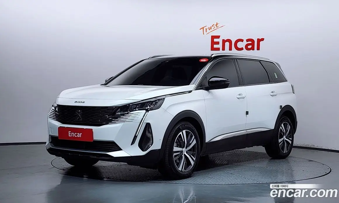 Peugeot 5008 2024 1.2 автомат (гидро), фото 1 Peugeot 5008 2024 1.2 автомат (гидро), фото 1