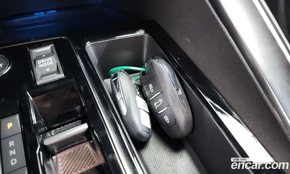 Peugeot 5008 2024 1.2 автомат (гидро), фото 20 Peugeot 5008 2024 1.2 автомат (гидро), фото 20