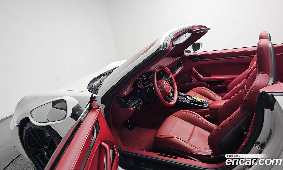 Porsche 911 2024 3.0 автомат (гидро), фото 12 Porsche 911 2024 3.0 автомат (гидро), фото 12