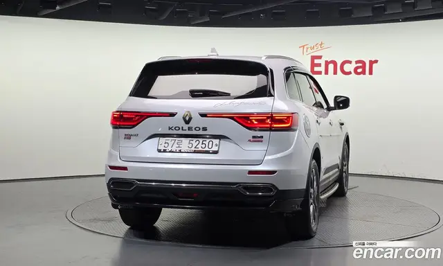 Renault (Samsung) QM6 2018 2.0 автомат (гидро), миниатюра 4 Renault (Samsung) QM6 2018 2.0 автомат (гидро), миниатюра 4