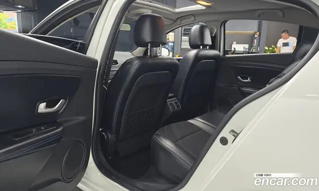 Renault (Samsung) SM3 2012 1.6 автомат (гидро), миниатюра 11 Renault (Samsung) SM3 2012 1.6 автомат (гидро), миниатюра 11