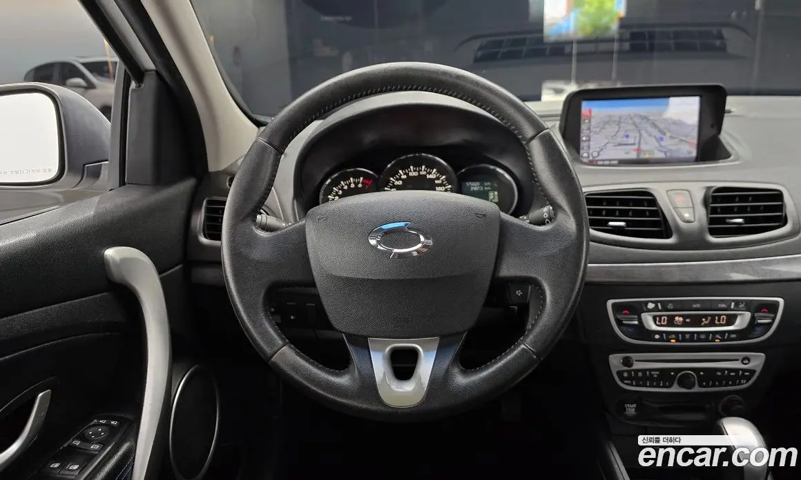 Renault (Samsung) SM3 2012 1.6 автомат (гидро), фото 12 Renault (Samsung) SM3 2012 1.6 автомат (гидро), фото 12