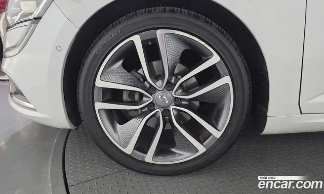 Renault (Samsung) SM6 2016 2.0 автомат (гидро), миниатюра 5 Renault (Samsung) SM6 2016 2.0 автомат (гидро), миниатюра 5