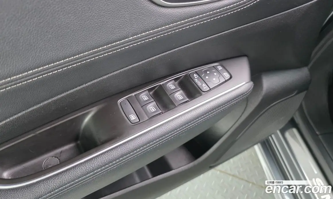 Renault (Samsung) SM6 2016 1.6 автомат (гидро), фото 17 Renault (Samsung) SM6 2016 1.6 автомат (гидро), фото 17