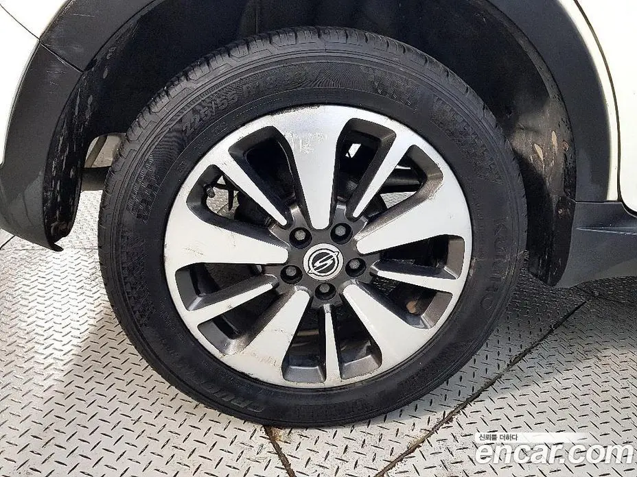 SsangYong Korando 2014 2.0 автомат (гидро), фото 20 SsangYong Korando 2014 2.0 автомат (гидро), фото 20