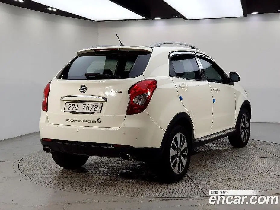 SsangYong Korando 2014 2.0 автомат (гидро), фото 4 SsangYong Korando 2014 2.0 автомат (гидро), фото 4