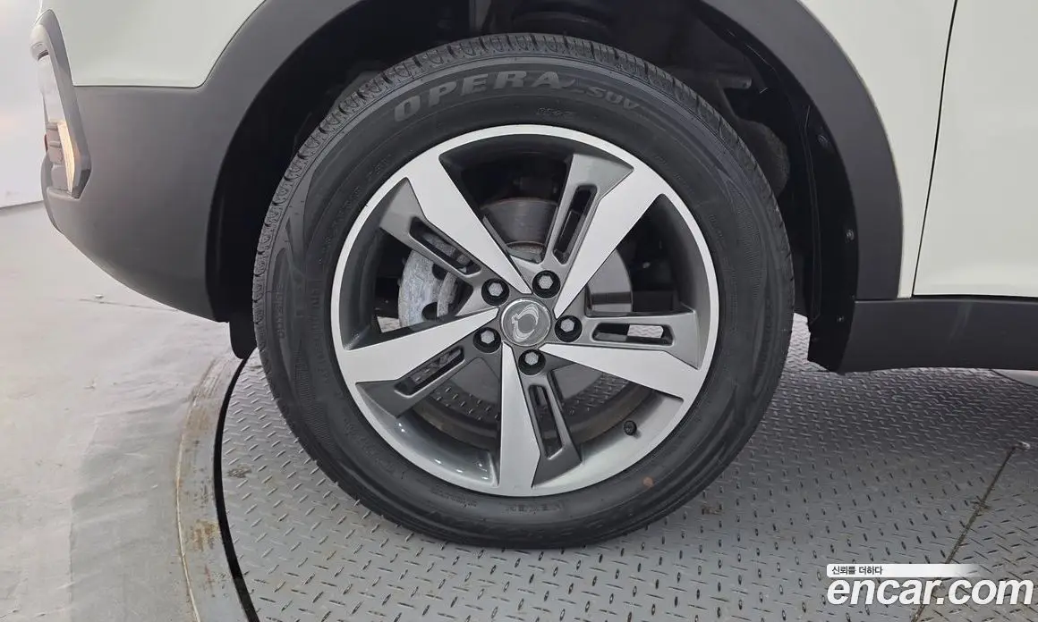 SsangYong Korando 2017 2.2 автомат (гидро), фото 5 SsangYong Korando 2017 2.2 автомат (гидро), фото 5