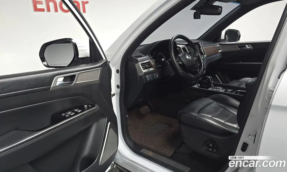 SsangYong Rexton 2018 2.2 автомат (гидро), фото 12 SsangYong Rexton 2018 2.2 автомат (гидро), фото 12