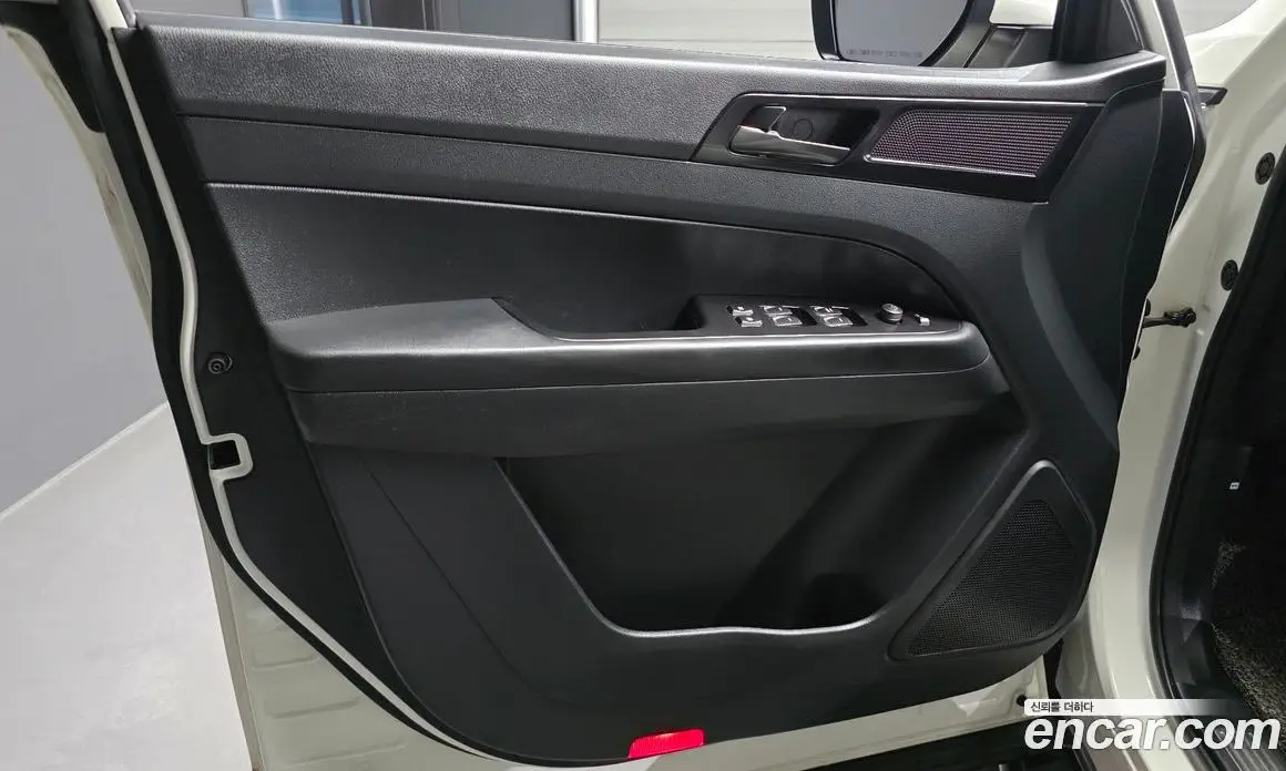 SsangYong Rexton 2019 2.2 автомат (гидро), фото 14 SsangYong Rexton 2019 2.2 автомат (гидро), фото 14