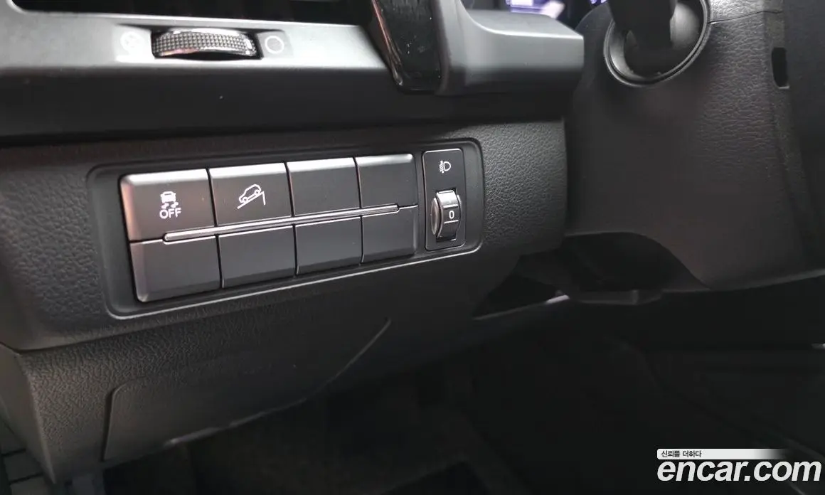 SsangYong Rexton 2019 2.2 автомат (гидро), фото 20 SsangYong Rexton 2019 2.2 автомат (гидро), фото 20