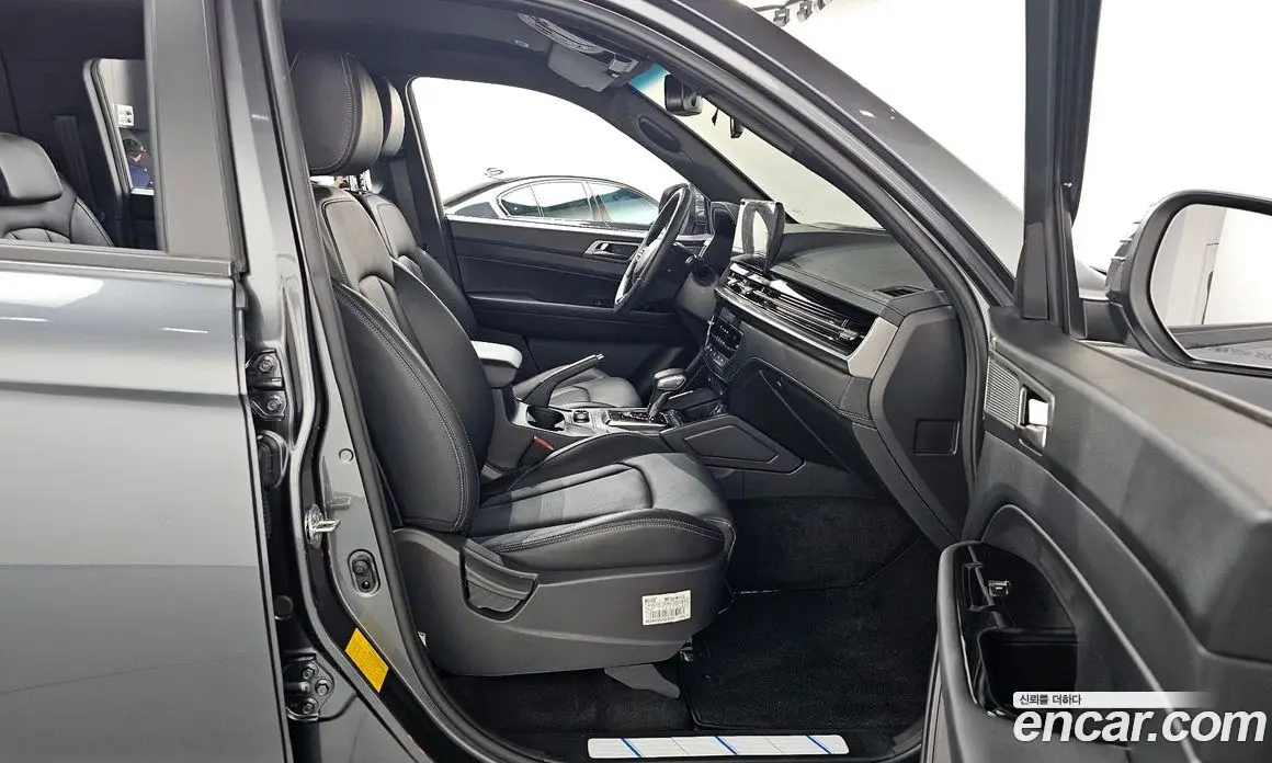 SsangYong Rexton 2024 2.2 автомат (гидро), фото 16 SsangYong Rexton 2024 2.2 автомат (гидро), фото 16