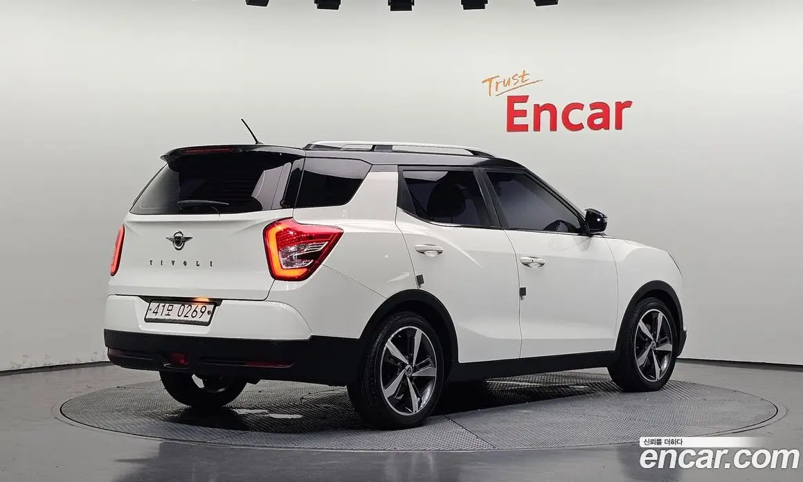 SsangYong TIBOLI 2016 1.6 автомат (гидро), фото 2