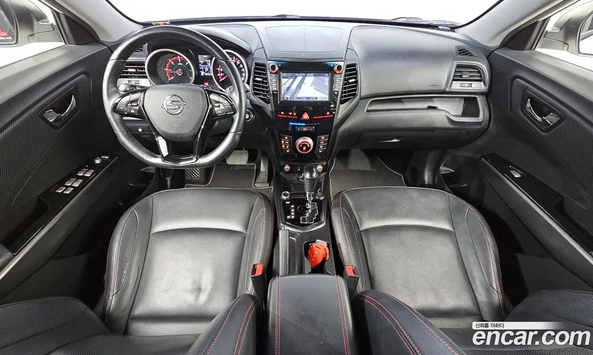SsangYong TIBOLI 2016 1.6 автомат (гидро), фото 7