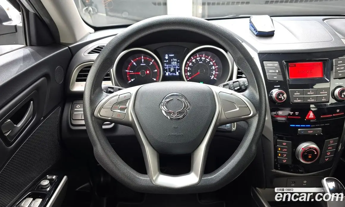 SsangYong TIBOLI 2017 1.6 автомат (гидро), фото 13 SsangYong TIBOLI 2017 1.6 автомат (гидро), фото 13