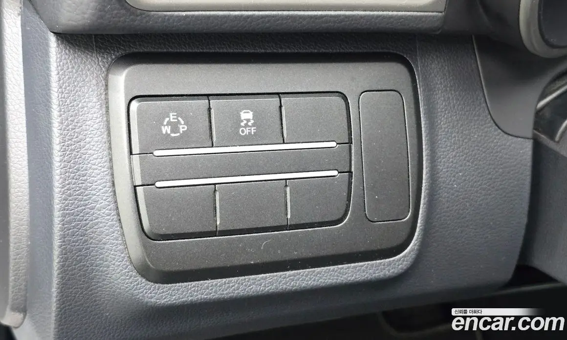 SsangYong TIBOLI 2017 1.6 автомат (гидро), фото 15 SsangYong TIBOLI 2017 1.6 автомат (гидро), фото 15