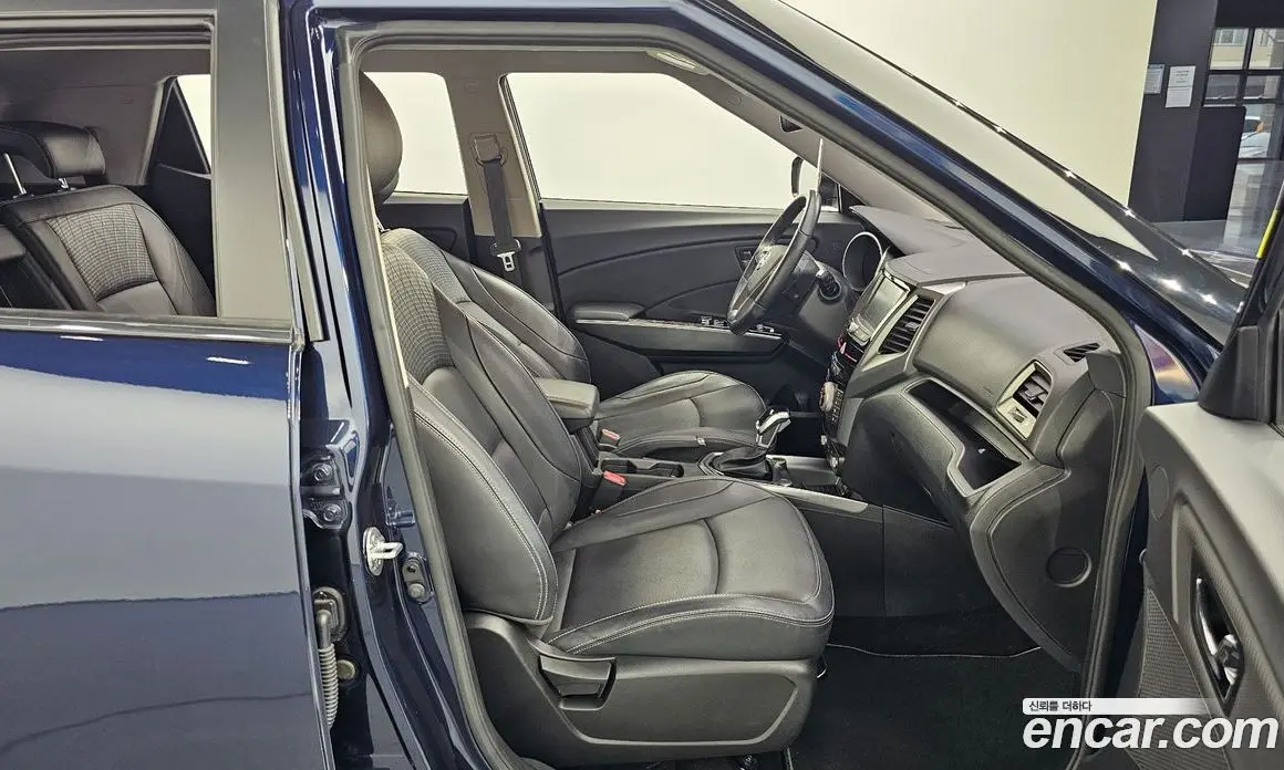 SsangYong TIBOLI 2018 1.6 автомат (гидро), фото 11