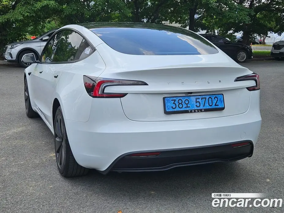 Tesla Model 3 2025 0.2 автомат (гидро), фото 6 Tesla Model 3 2025 0.2 автомат (гидро), фото 6