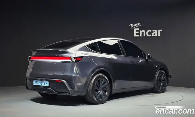 Tesla Model Y 2025 0.2 автомат (гидро), миниатюра 2 Tesla Model Y 2025 0.2 автомат (гидро), миниатюра 2