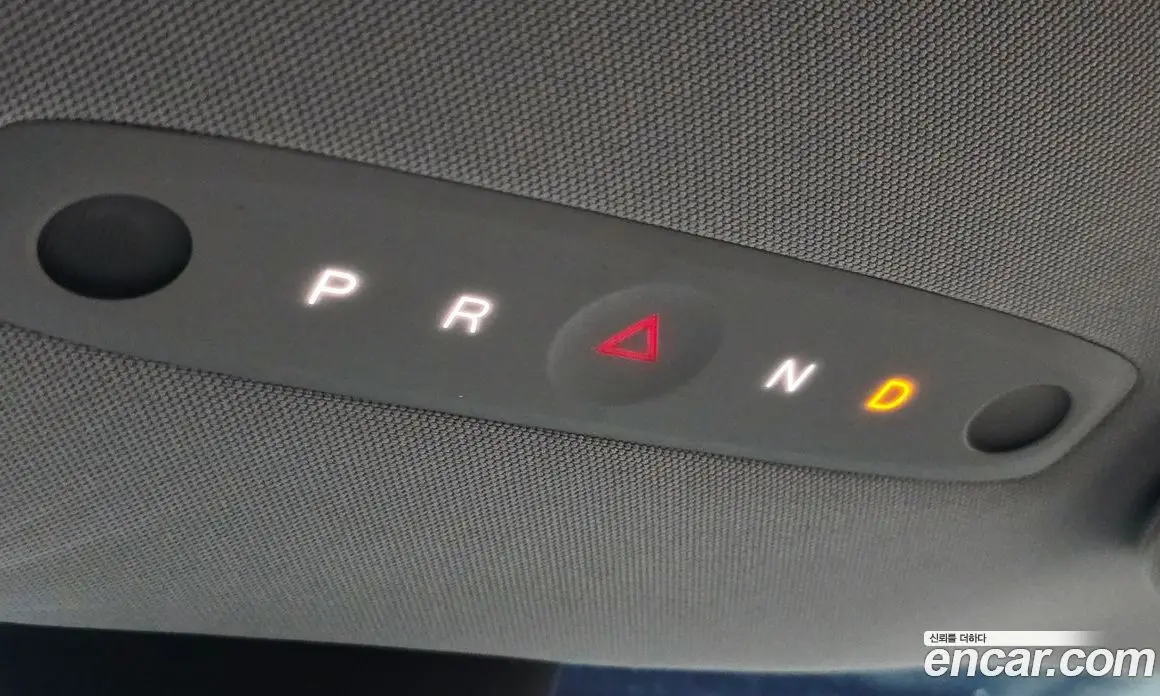 Tesla Model Y 2025 0.2 автомат (гидро), фото 12 Tesla Model Y 2025 0.2 автомат (гидро), фото 12