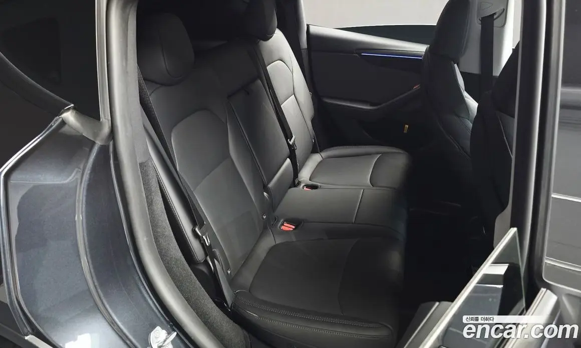 Tesla Model Y 2025 0.2 автомат (гидро), фото 18 Tesla Model Y 2025 0.2 автомат (гидро), фото 18