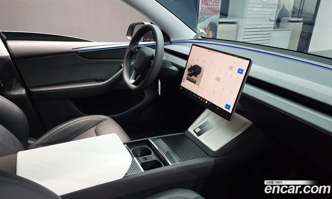 Tesla Model Y 2025 0.2 автомат (гидро), фото 25 Tesla Model Y 2025 0.2 автомат (гидро), фото 25