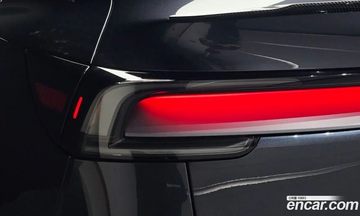 Tesla Model Y 2025 0.2 автомат (гидро), фото 9 Tesla Model Y 2025 0.2 автомат (гидро), фото 9