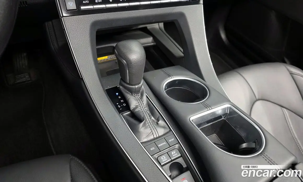 Toyota Avalon 2019 2.5 автомат (гидро), фото 9 Toyota Avalon 2019 2.5 автомат (гидро), фото 9