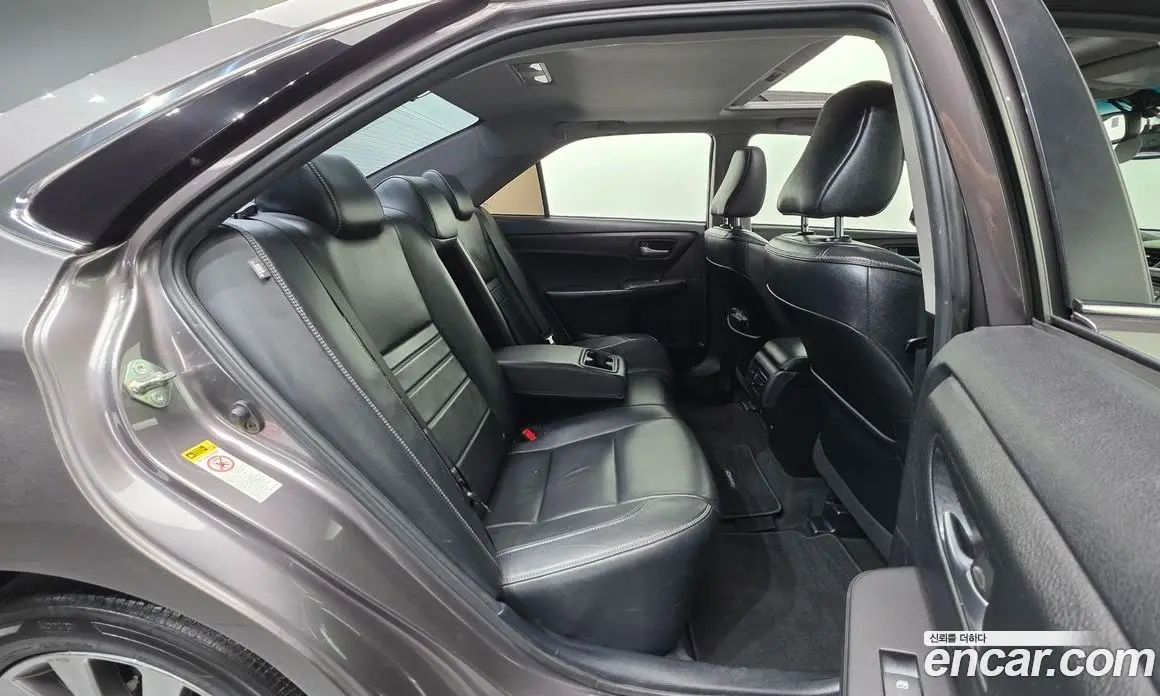 Toyota Camry 2015 2.5 автомат (гидро), фото 19 Toyota Camry 2015 2.5 автомат (гидро), фото 19
