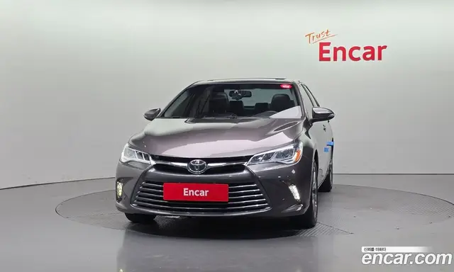 Toyota Camry 2015 2.5 автомат (гидро), миниатюра 3 Toyota Camry 2015 2.5 автомат (гидро), миниатюра 3