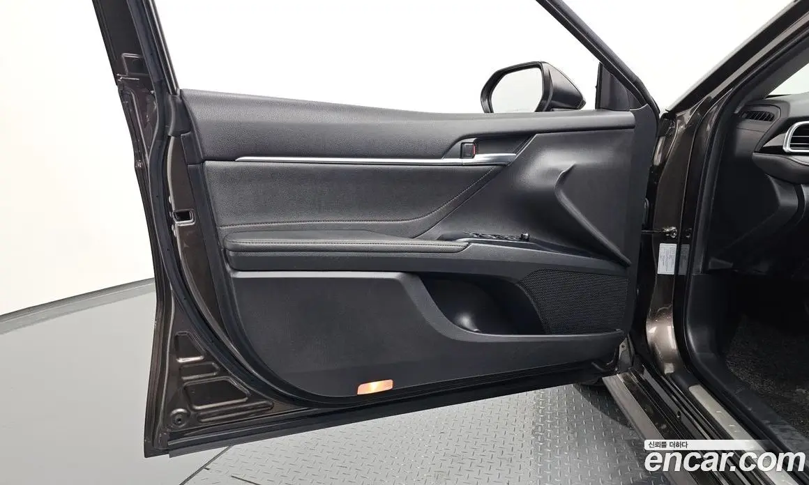 Toyota Camry 2018 2.5 автомат (гидро), фото 14 Toyota Camry 2018 2.5 автомат (гидро), фото 14