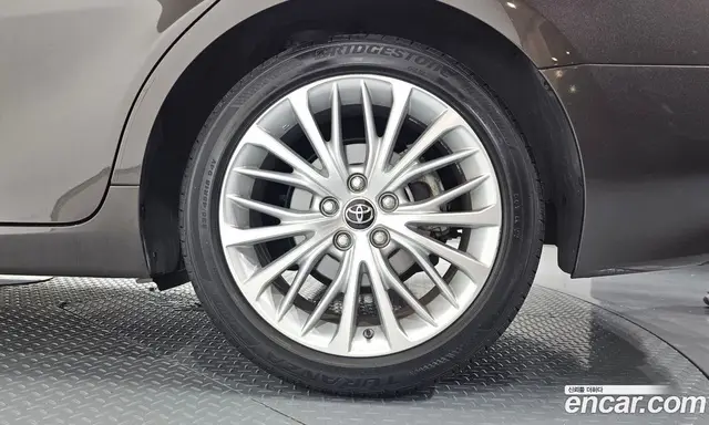 Toyota Camry 2018 2.5 автомат (гидро), миниатюра 7 Toyota Camry 2018 2.5 автомат (гидро), миниатюра 7
