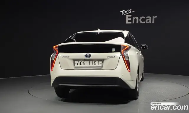 Toyota Prius 2018 1.8 автомат (гидро), миниатюра 4 Toyota Prius 2018 1.8 автомат (гидро), миниатюра 4