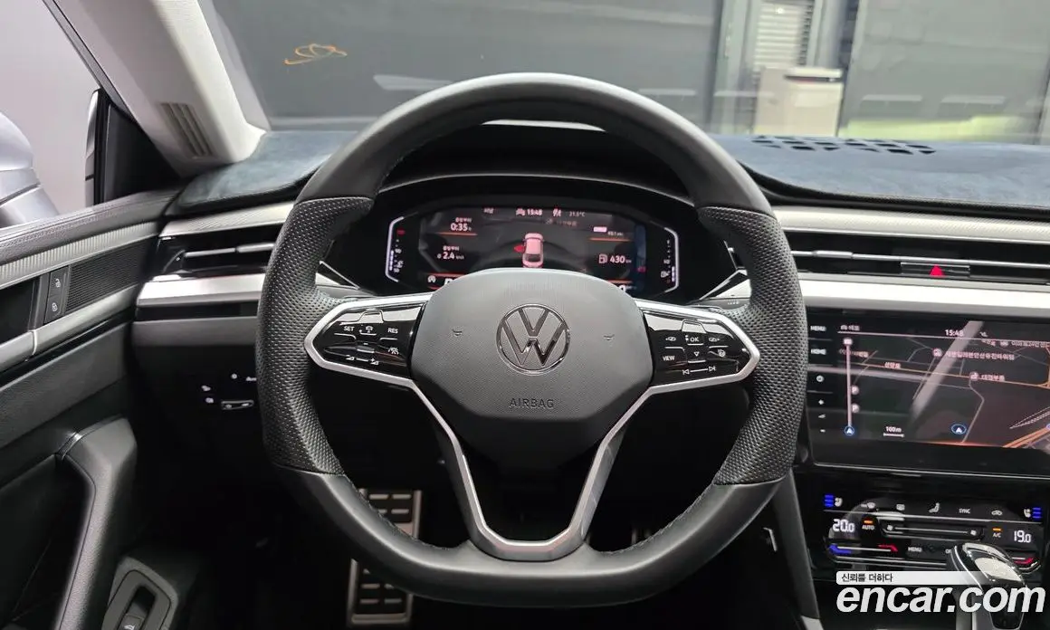 Volkswagen Arteon 2023 2.0 автомат (гидро), фото 18 Volkswagen Arteon 2023 2.0 автомат (гидро), фото 18