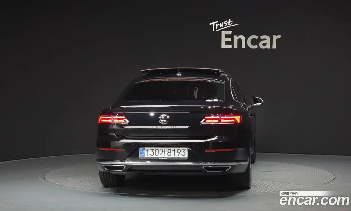 Volkswagen Arteon 2023 2.0 автомат (гидро), фото 4 Volkswagen Arteon 2023 2.0 автомат (гидро), фото 4