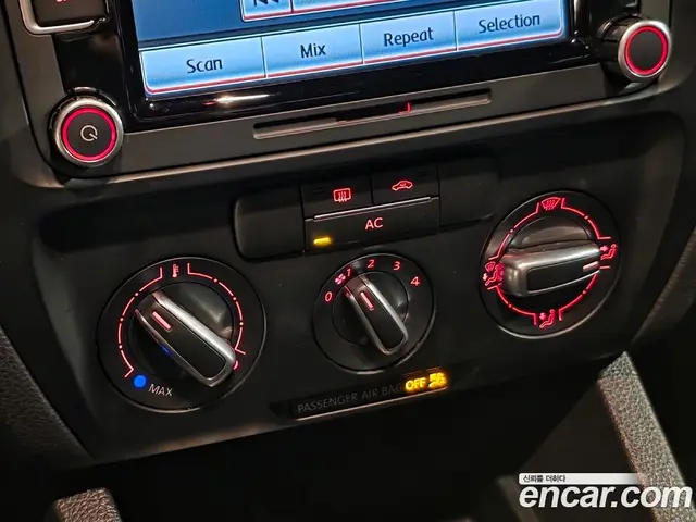 Volkswagen Jetta 2012 2.0 механика, миниатюра 10 Volkswagen Jetta 2012 2.0 механика, миниатюра 10