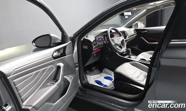 Volkswagen Jetta 2024 1.5 автомат (гидро), миниатюра 12