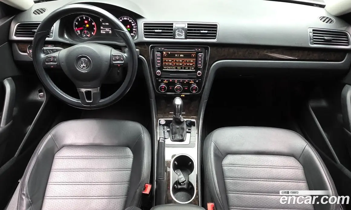 Volkswagen Passat 2014 1.8 автомат (гидро), фото 7