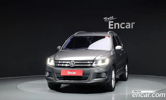Volkswagen Tiguan 2014 2.0 автомат (гидро), миниатюра 3 Volkswagen Tiguan 2014 2.0 автомат (гидро), миниатюра 3
