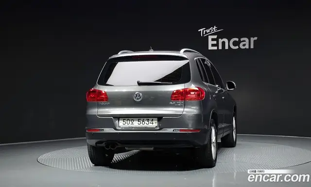 Volkswagen Tiguan 2014 2.0 автомат (гидро), миниатюра 4 Volkswagen Tiguan 2014 2.0 автомат (гидро), миниатюра 4