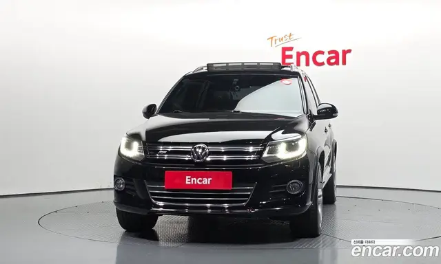 Volkswagen Tiguan 2015 2.0 автомат (гидро), миниатюра 3 Volkswagen Tiguan 2015 2.0 автомат (гидро), миниатюра 3