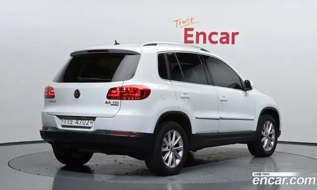 Volkswagen Tiguan 2015 2.0 автомат (гидро), миниатюра 2 Volkswagen Tiguan 2015 2.0 автомат (гидро), миниатюра 2