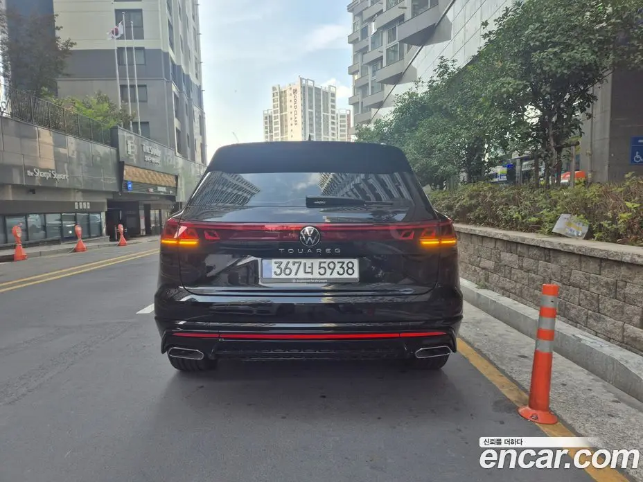 Volkswagen Touareg 2026 3.0 автомат (гидро), фото 4 Volkswagen Touareg 2026 3.0 автомат (гидро), фото 4