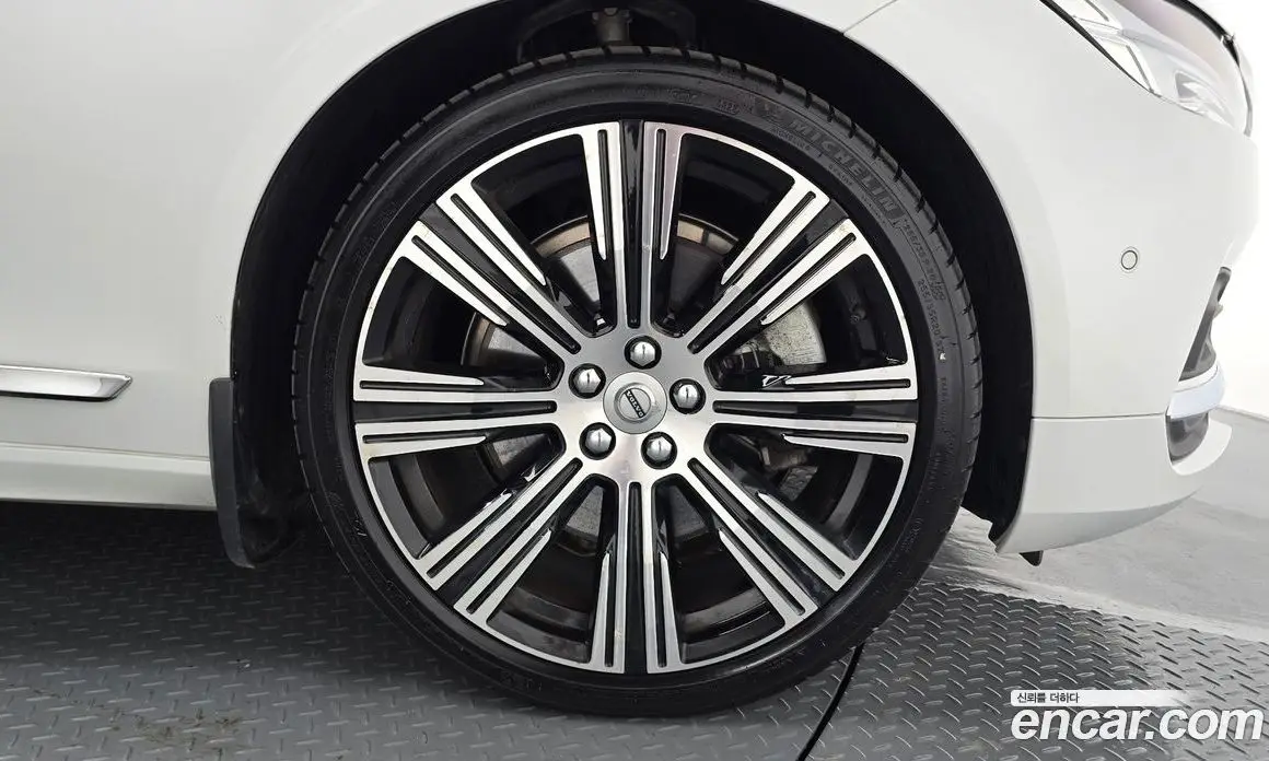 Volvo S90 2023 2.0 автомат (гидро), фото 7