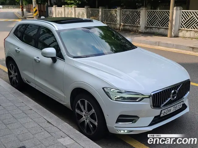 Volvo XC60 2018 2.0 автомат (гидро), миниатюра 6 Volvo XC60 2018 2.0 автомат (гидро), миниатюра 6